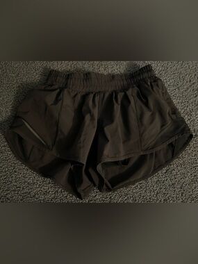 Women’s Black Athletic Shorts LULULEMON SIZE 2